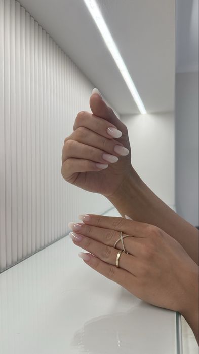 Unghii Premium | Manichiură Gel | Salon ICONIC 2.0 Nufărul | Programări Deschise