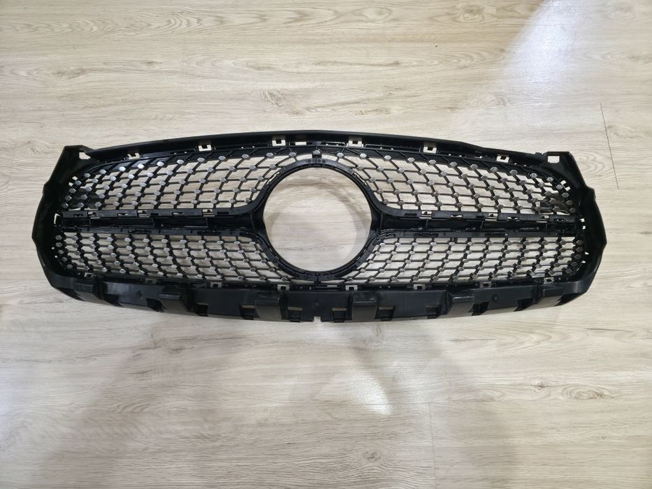 Решетка за Mercedes CLA C117 W117 X117