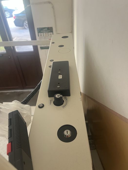 Elevator trepte pt persoane cu dizabilitati (handicap)