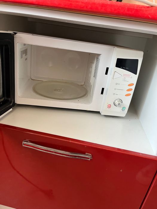 Продам микроволновку