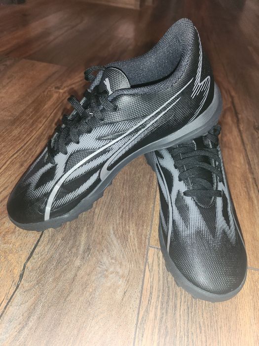 Футболни обувки Puma 36