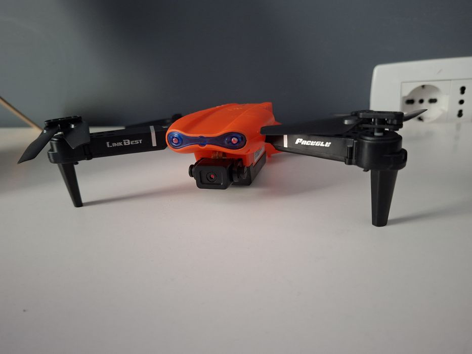 Drona pro E 99 cu camera noua