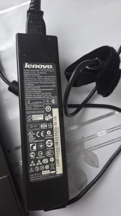 Ноутбук Lenovo  рабочий G565