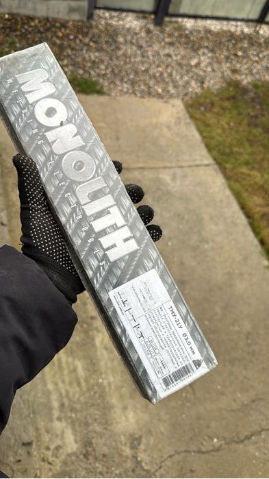 Продам электроды тройка