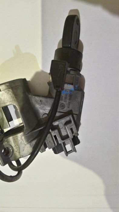 контктен ключ VW поло лупо голф и др.