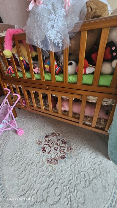 Детская кроватка