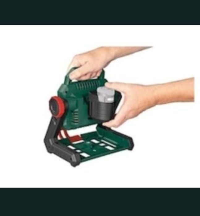 Reflector led parkside pe acumulator 20v bun pentru solarii