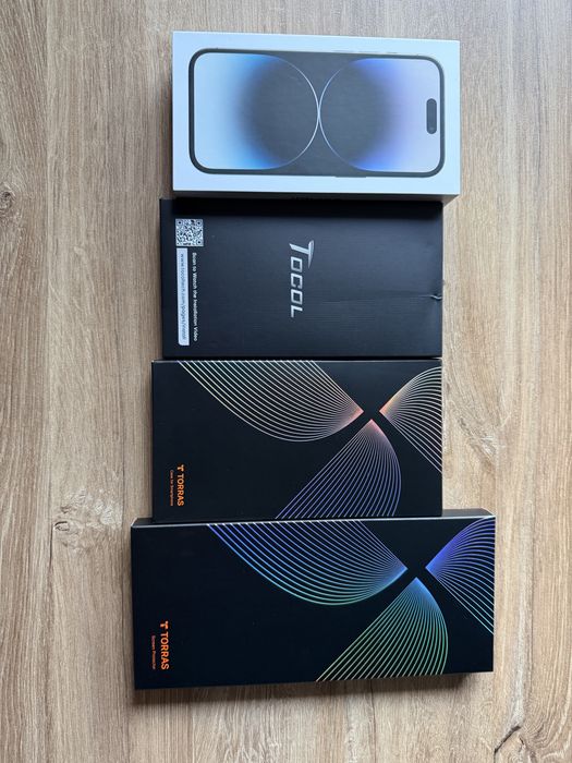 iPhone 14 Pro +  Apple аксесоари