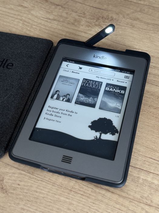 3 броя Kindle (D01200, D01100)