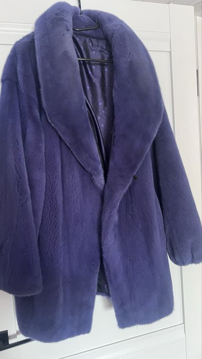 Продам шубу норковую