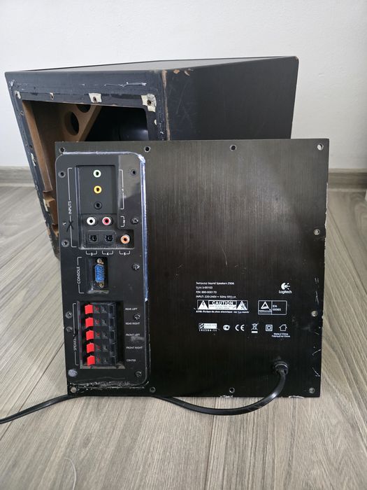 Subwoofer logitech Z906 (cititi descrierea)