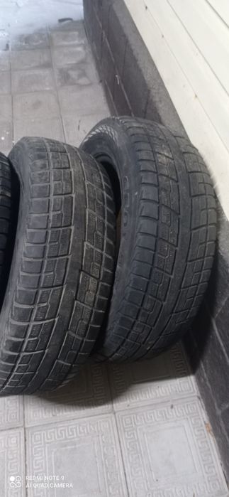 Продам шины зимние