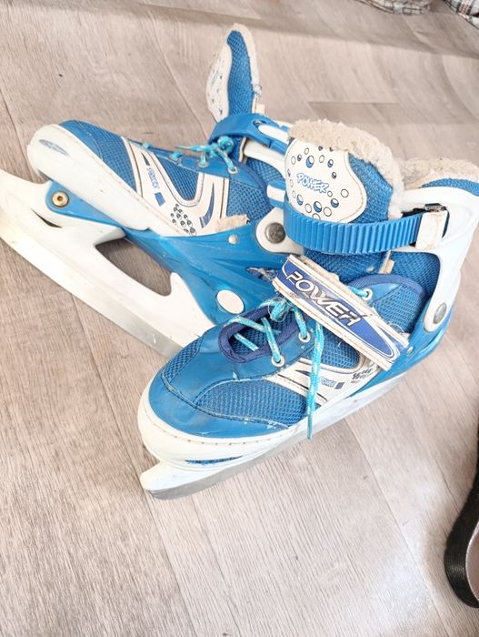 Коньки 38-39-40 размры подойдот