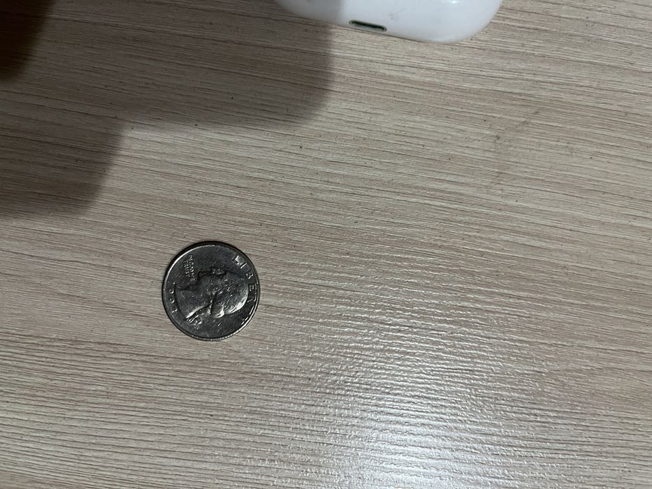 Монеты продаю, срочно