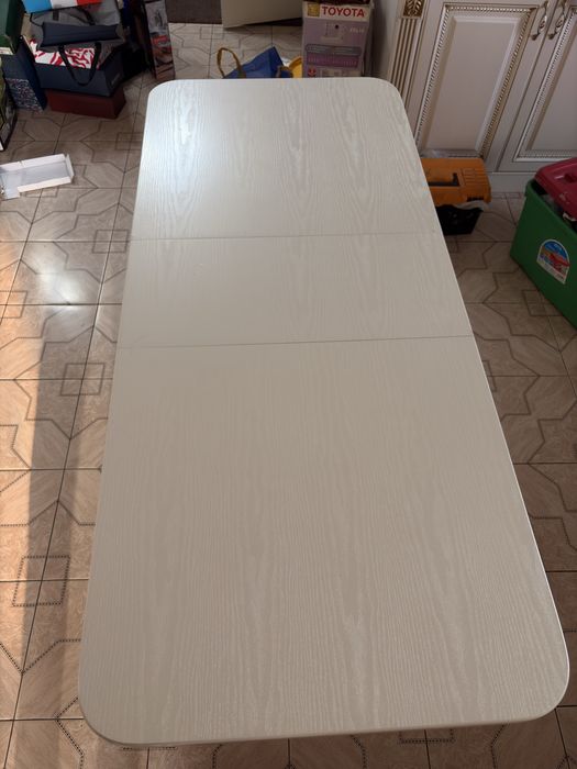 Продается кухонный стол