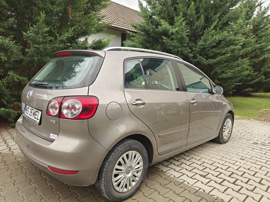 VW Golf Plus 1.4 TSI 122 CP AUTOMATĂ | Park Assist | Senzori | Scaune încălzite