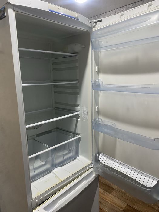 Придам холодильник