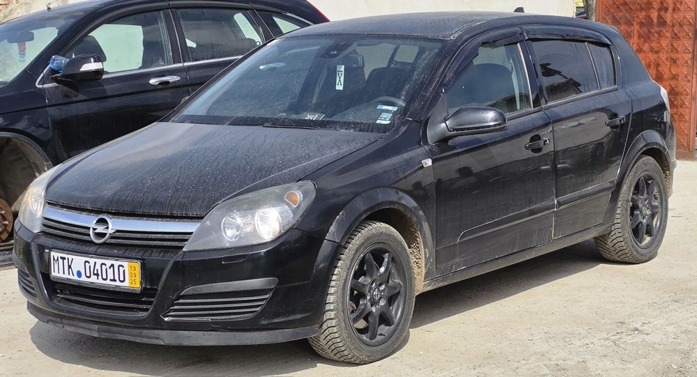 Опел Астра Х 1.9 120кс на части Opel Astra H 1.9cdti 120 na chasti