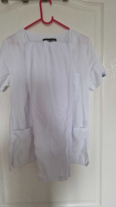 Costum clinic dr in uniforma