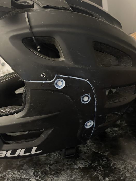 Продам шлем cairbull , размер 54-60