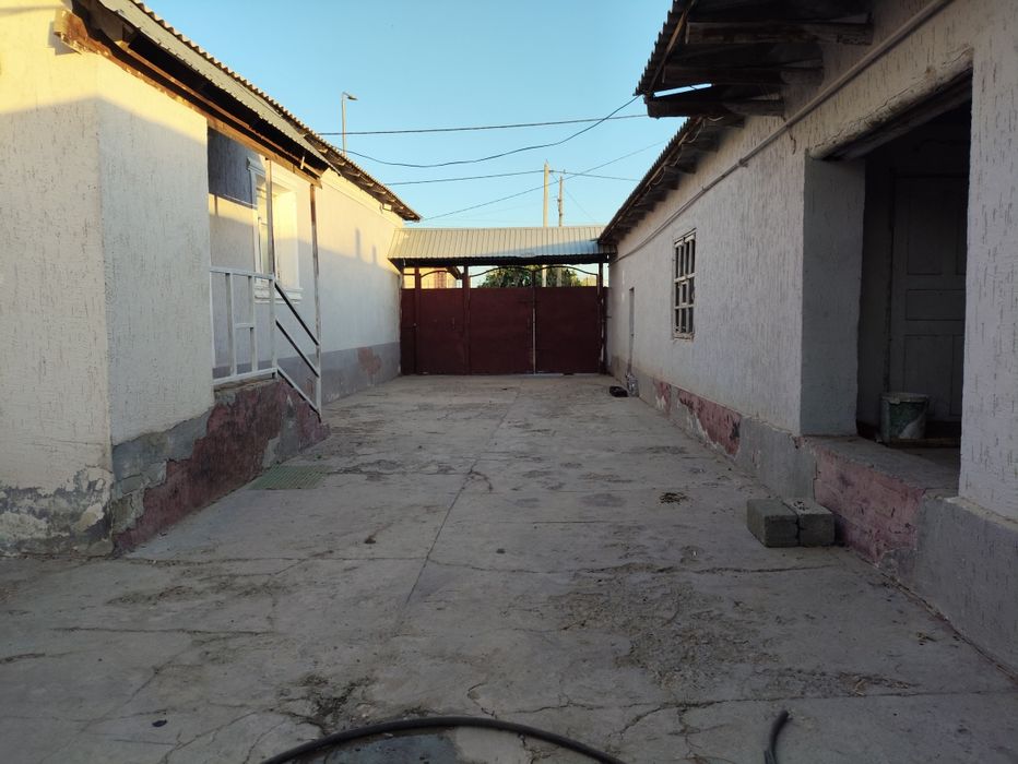 дом 16 квартира 15.Ұй сатылады жиһазымен