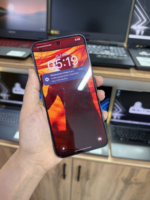 смартфон Oppo Reno 15F
