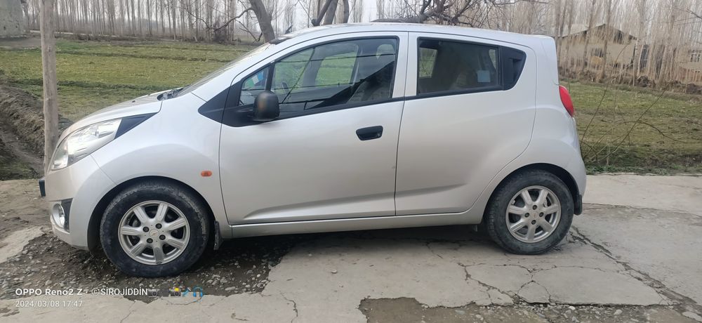 Spark ikkinchi pozitsiya