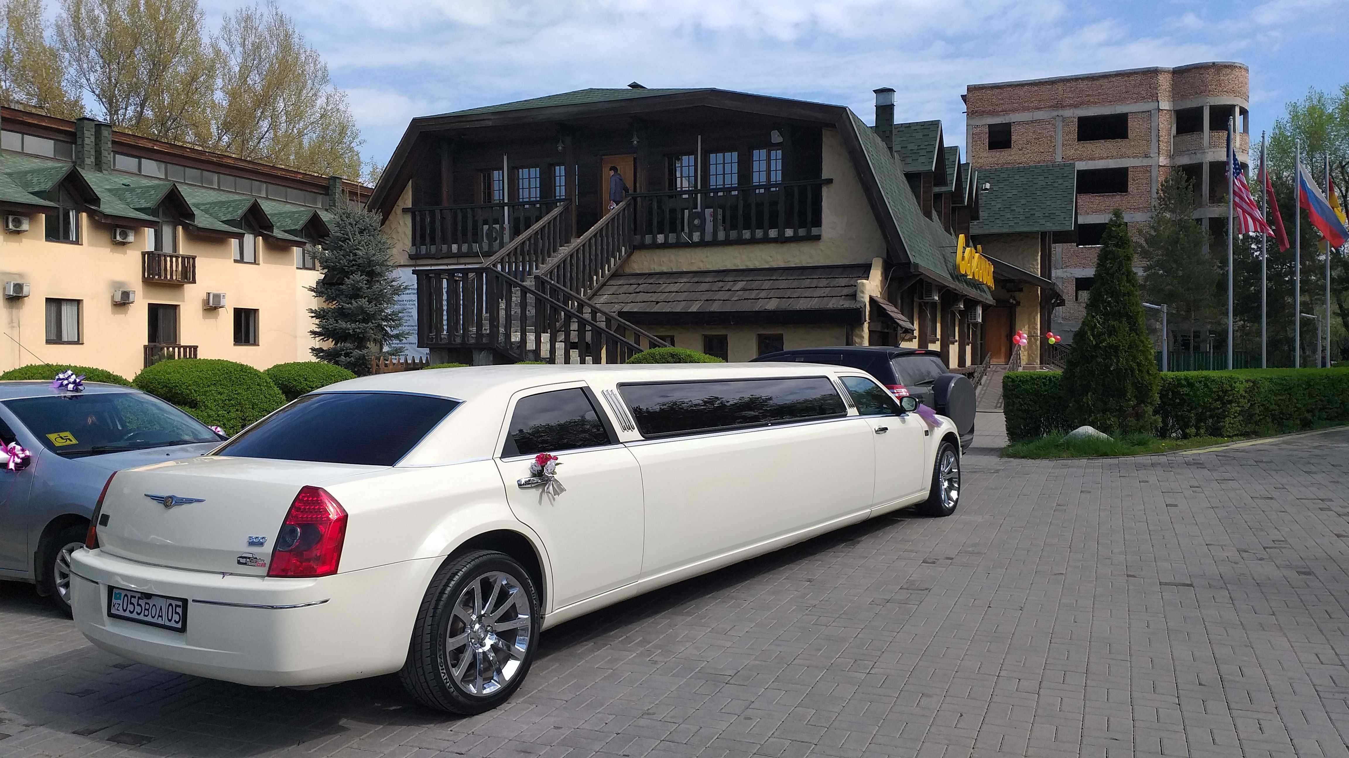 Лимузины Алмиаты chrysler300c