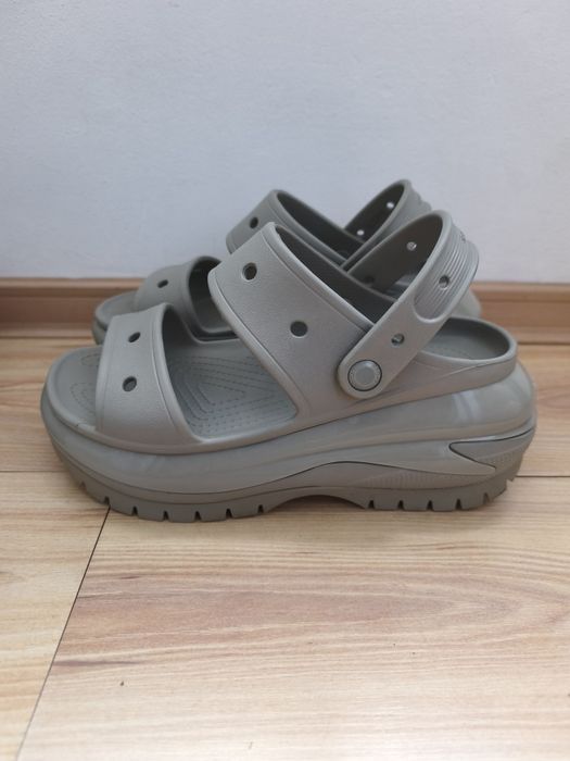 Sandale  dama Crocs Mega Crush  7W(39/40)