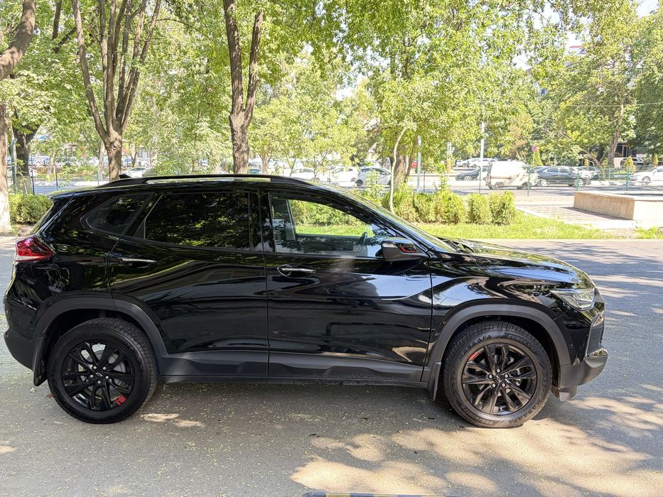 Tracker 2 redline