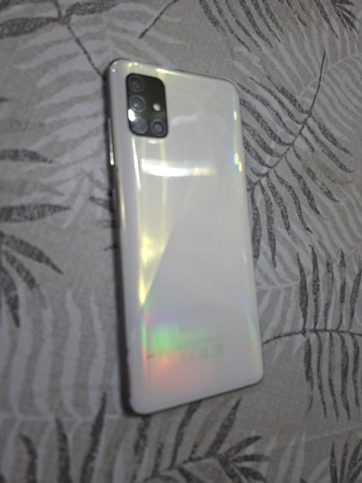 Продам Samsung A51