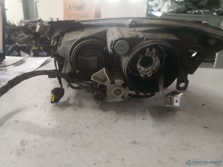 Far Xenon Stanga Fata Mazda Rx8 2003> Oem 10061013