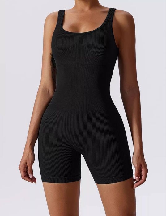 Женский спортивный комбинезон спортивная одежда топик лосины шорты