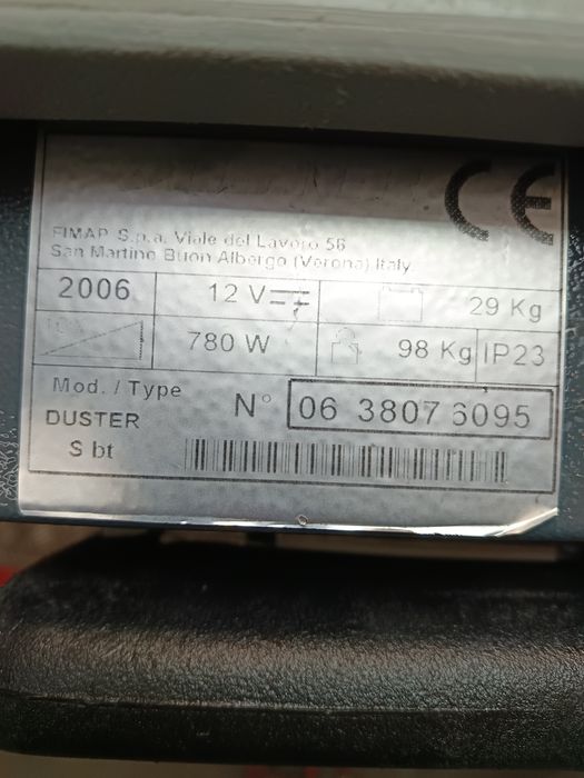 Метачна акумулаторна машина Duster