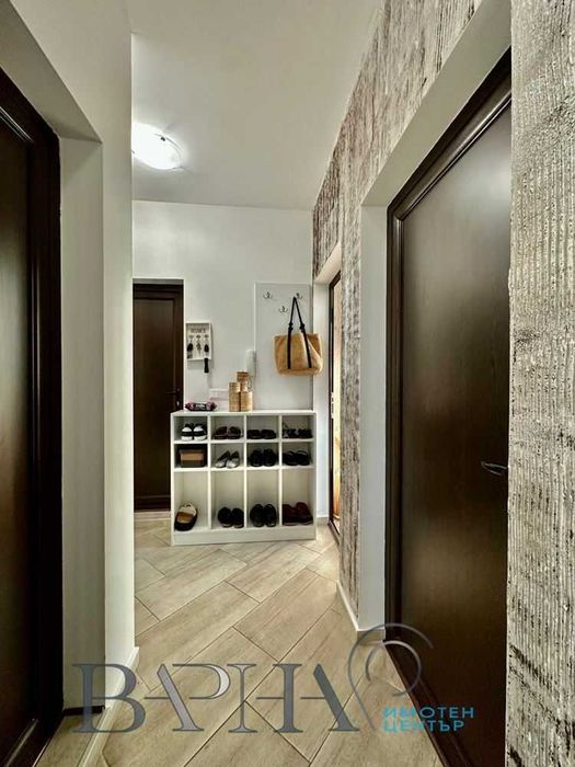 Дава се под наем Тристаен апартамент в Варна, Младост 1 - 100 кв.м за 548.25 € - Снимка #15