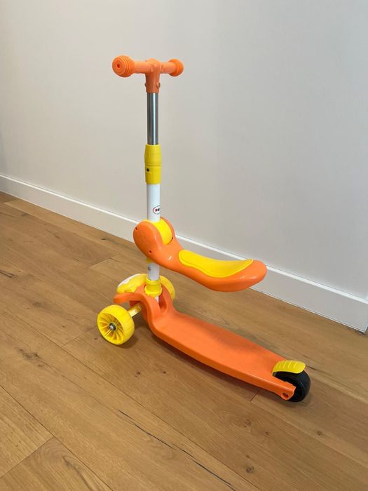 Trotineta pliabila cu 3 roti 2 in 1, MalPlay, noua