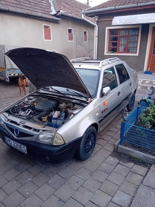 Se vinde dacia solenza