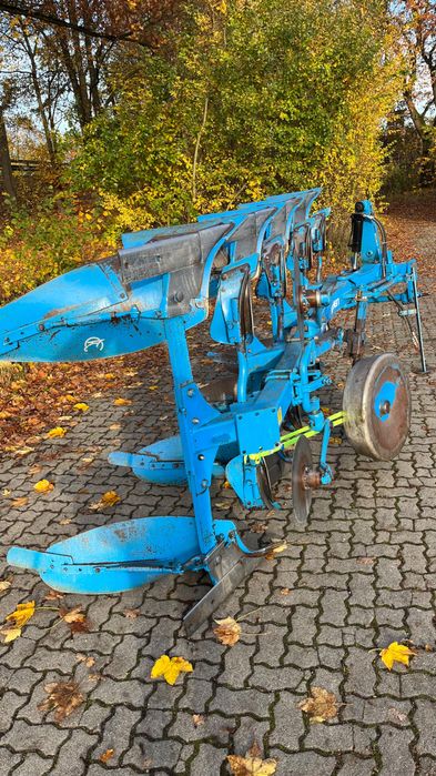 Lemken Opal 120 Omoch Plug Case Puma, Claas Arion Belarus tortadi