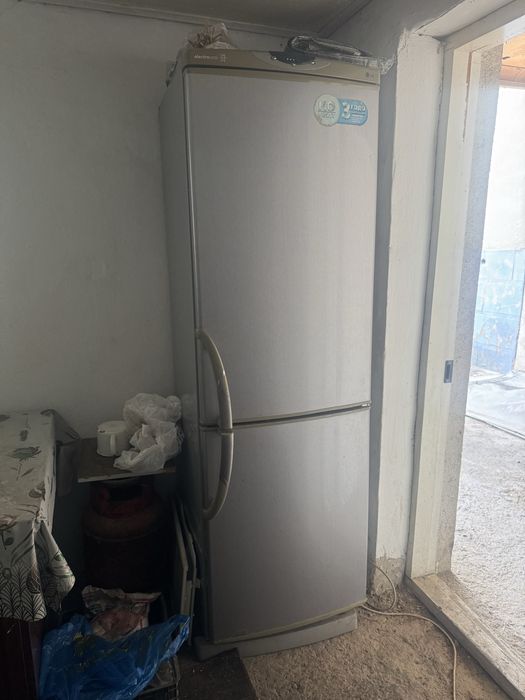 Холодильник  выглядеть как на фотке.