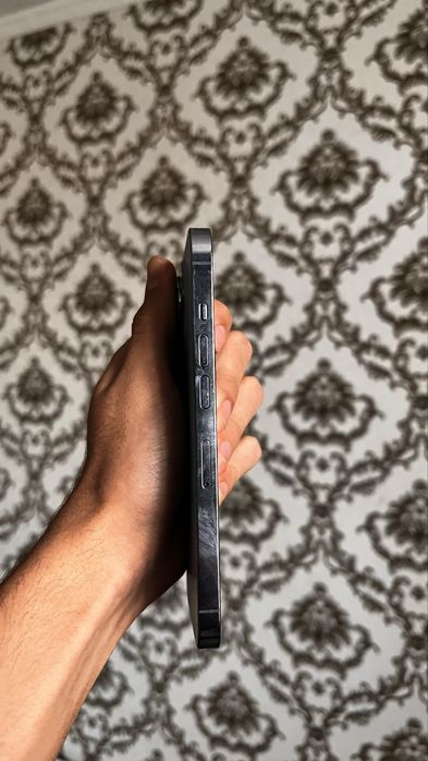 IPhone 13 Pro в хорошем состояни