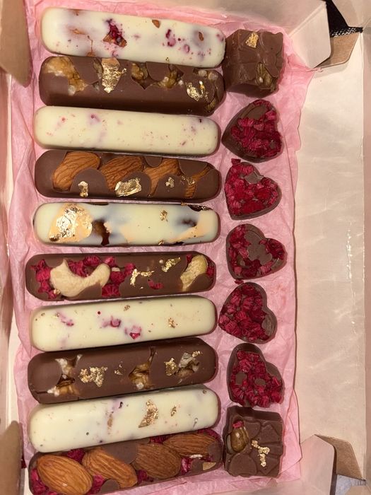 Шоколадные батончики Костанай