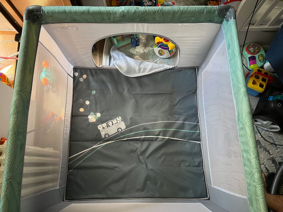 Țarc Momi Mamu Jade