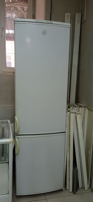 Продам холодильник "Бирюса"