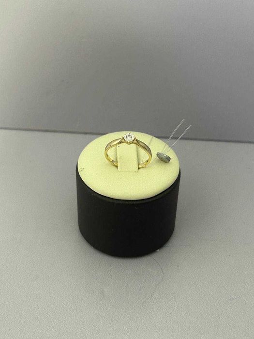 Золотое кольцо с бриллиантом, 585 / СА72111