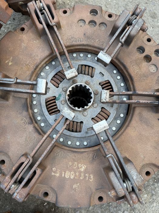 Ambreiaj tractor Fiat New Holland , Renault , Case