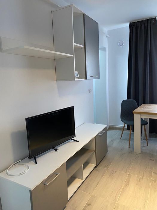 Inchiriez apartament 2 camere