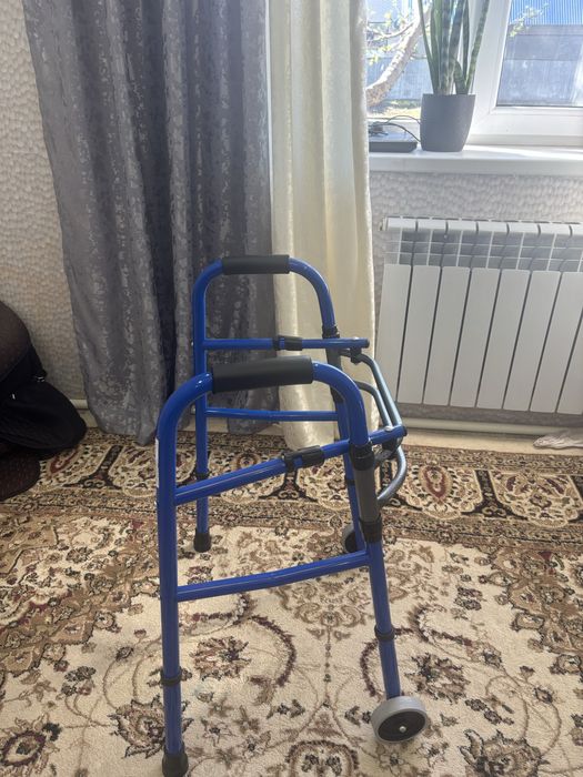 Продам детский ходунок