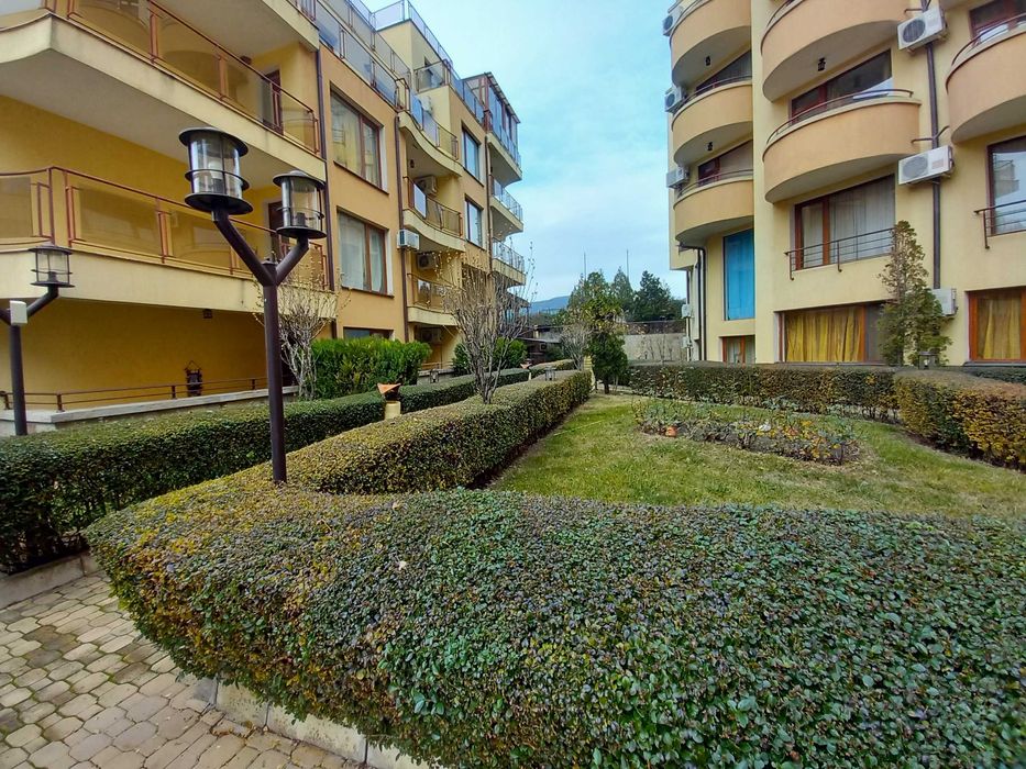 Обзаведен двустаен апартамент с гледка море, комплекс ”Антония”