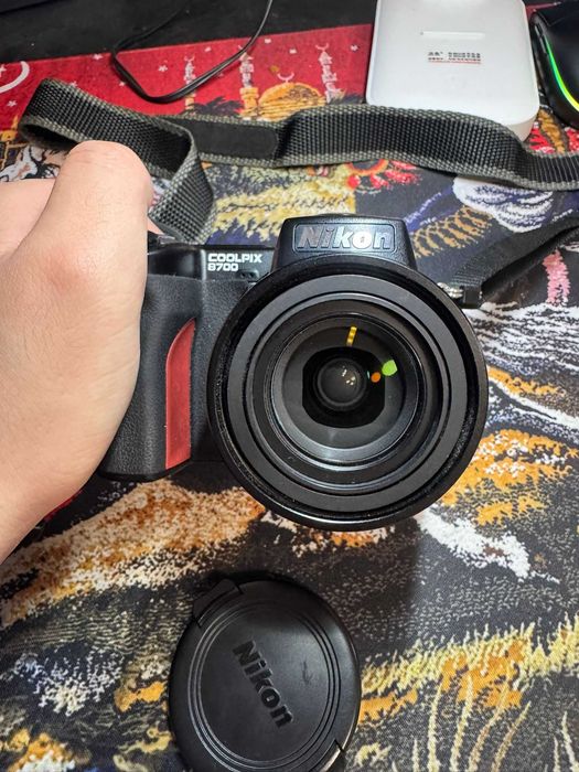KIT Aparat foto Nikon CoolPix 8700