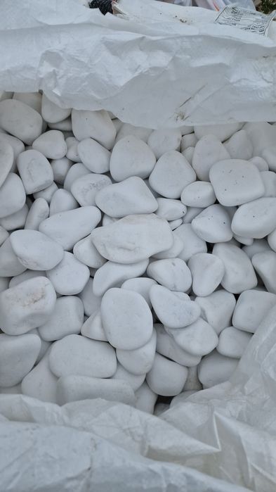 Piatra naturala decorativa travertin marmura thassos granit